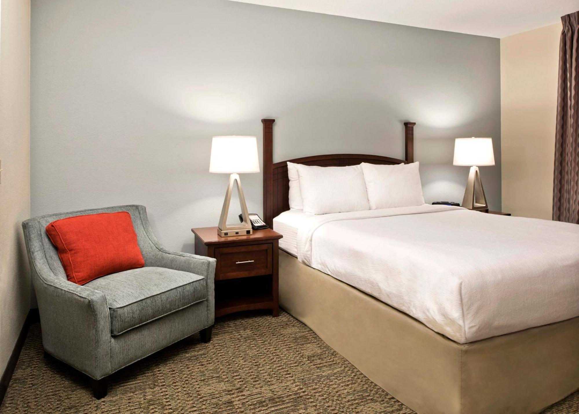 Staybridge Suites - Charlotte Ballantyne By Ihg Экстерьер фото