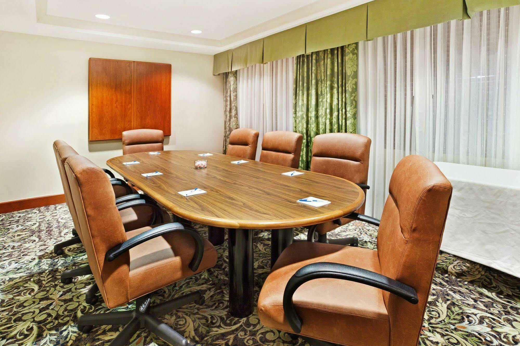 Staybridge Suites - Charlotte Ballantyne By Ihg Экстерьер фото