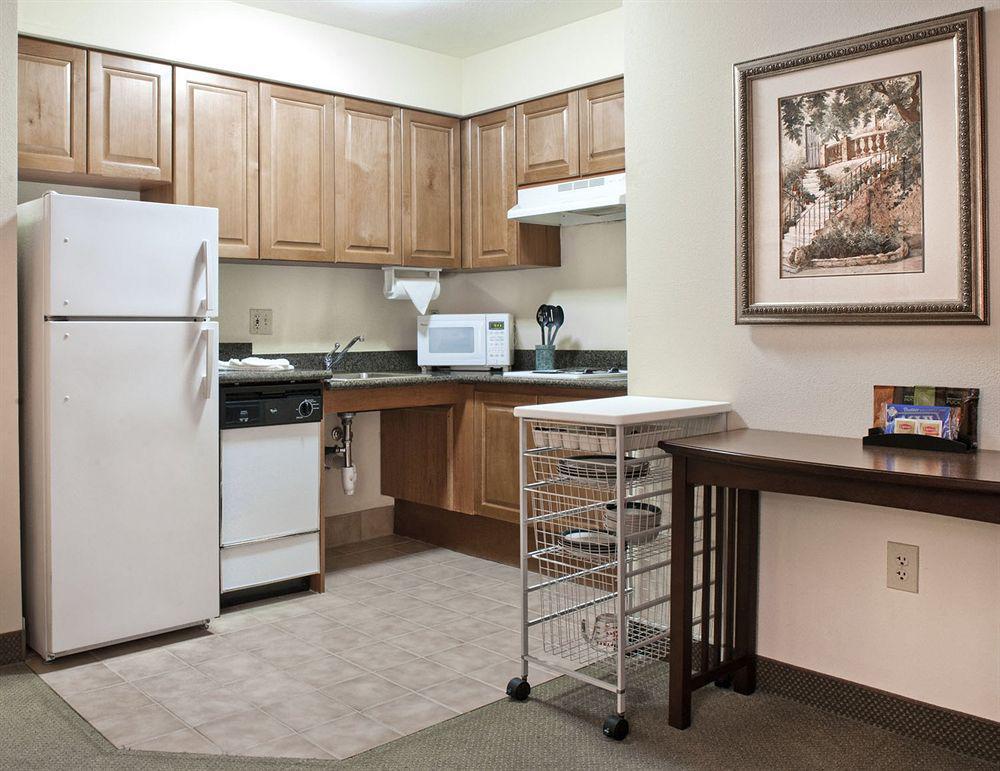 Staybridge Suites - Charlotte Ballantyne By Ihg Экстерьер фото