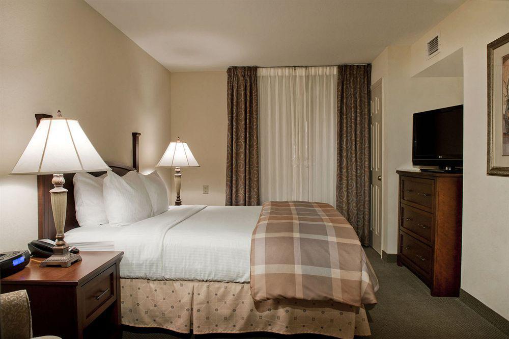 Staybridge Suites - Charlotte Ballantyne By Ihg Экстерьер фото